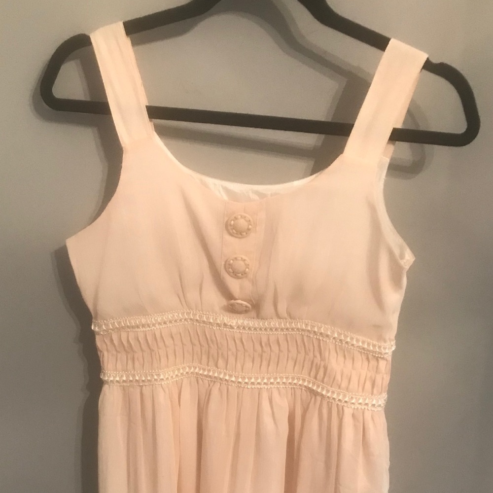 Dress - Picture 6 of 7